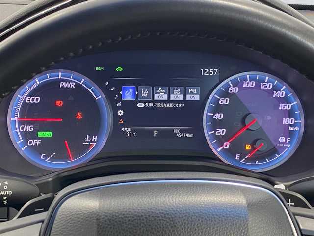 トヨタ クラウン ハイブリッド RS アドバンス 岐阜県 2018(平30)年 4.6万km ブラック サンルーフ/ブラインドスポットモニター/メーカー純正ナビ//bluetooth/CD/BD/フルセグTV/トヨタセーフティセンス/シートヒーター/エアシート/ブラックレザーシート/メモリーシート/電動パーキング・ブレーキホールド/バックカメラ/リアサンシェード/ビルトインETC/プッシュスタート/パドルシフト/イージークローザートランク/RAYS20インチアルミホイール/ドアバイザー