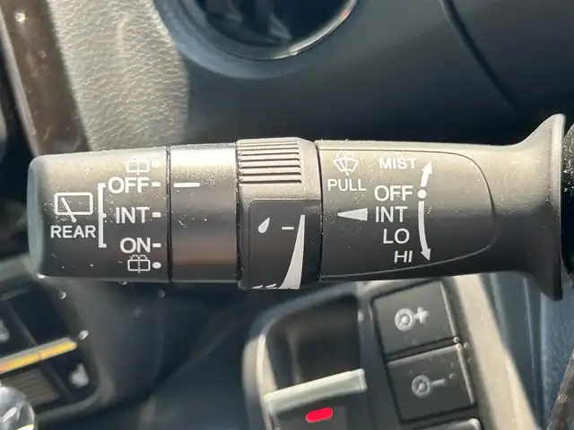 ホンダ Ｎ ＢＯＸ カスタム L 和歌山県 2022(令4)年 7.1万km プレミアムクリスタルレッドM 後期型モデル/電子式パーキング/ステアリングスイッチ/レーダークルーズコントロール/ホンダセンシング/両側パワースライドドア/LEDヘッドライト/純正デイスプレーオーディオ/バックカメラ/革シート/シートヒーター