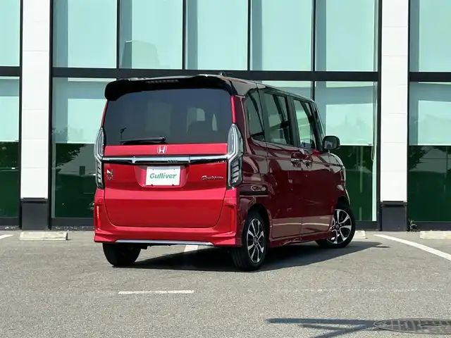 ホンダ Ｎ ＢＯＸ カスタム L 和歌山県 2022(令4)年 7.1万km プレミアムクリスタルレッドM 後期型モデル/電子式パーキング/ステアリングスイッチ/レーダークルーズコントロール/ホンダセンシング/両側パワースライドドア/LEDヘッドライト/純正デイスプレーオーディオ/バックカメラ/革シート/シートヒーター