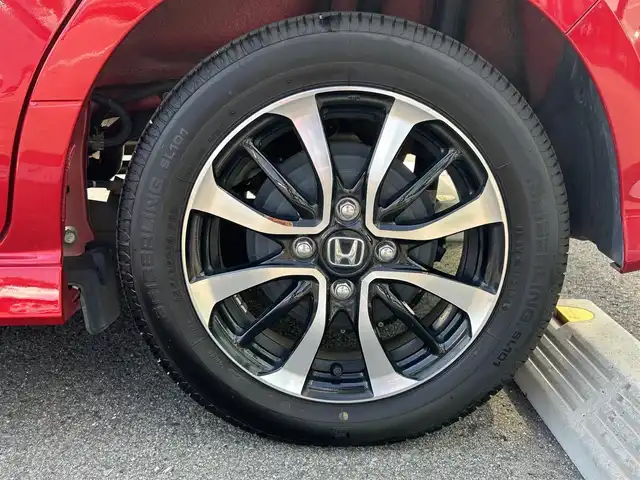 ホンダ Ｎ ＢＯＸ カスタム L 和歌山県 2022(令4)年 7.1万km プレミアムクリスタルレッドM 後期型モデル/電子式パーキング/ステアリングスイッチ/レーダークルーズコントロール/ホンダセンシング/両側パワースライドドア/LEDヘッドライト/純正デイスプレーオーディオ/バックカメラ/革シート/シートヒーター