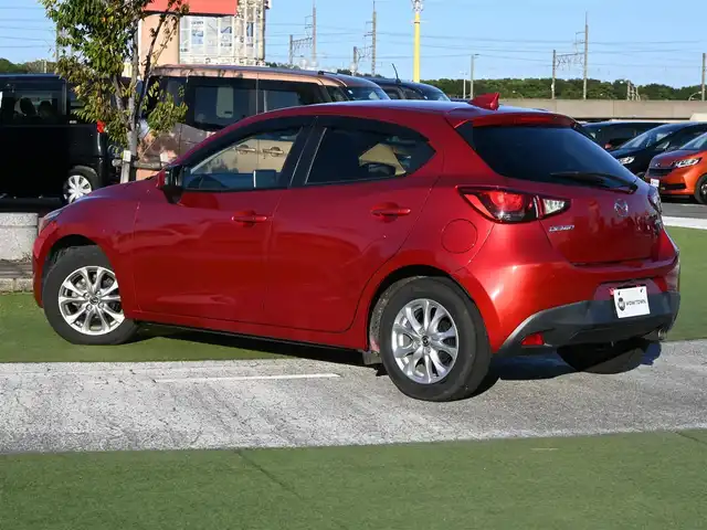 マツダ デミオ 13S ツーリング 千葉県 2016(平28)年 5.1万km ソウルレッドプレミアムメタリック スマートシティブレーキサポート/アクティブ・ドライビング・ディスプレイ/純正SDナビ/地デジTV/【DVD/CD再生機能　Bluetooth接続】/バックカメラ/前席シートヒーター/革巻きステアリング/ETC/LEDヘッドライト/ウインカーミラー/純正15インチアルミホイル/サイド/カーテンエアバッグ/アドバンストキーレスエントリー