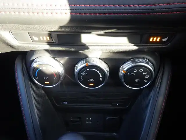 マツダ デミオ 13S ツーリング 千葉県 2016(平28)年 5.1万km ソウルレッドプレミアムメタリック スマートシティブレーキサポート/アクティブ・ドライビング・ディスプレイ/純正SDナビ/地デジTV/【DVD/CD再生機能　Bluetooth接続】/バックカメラ/前席シートヒーター/革巻きステアリング/ETC/LEDヘッドライト/ウインカーミラー/純正15インチアルミホイル/サイド/カーテンエアバッグ/アドバンストキーレスエントリー