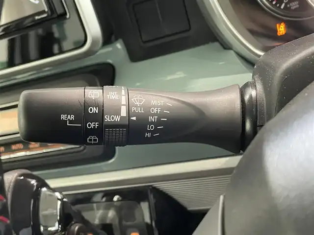 スズキ スペーシア カスタム HYBRID XS 鹿児島県 2020(令2)年 1.8万km スチールシルバーM ディスプレイオーディオ　/スズキセーフティサポート　/デュアルカメラブレーキサポート　/革巻きステアリング　/ステアリングリモコン　/フロントフォグライト　/ロールサンシェード　/後席パーソナルテーブル　/ドアバイザー/禁煙