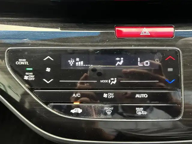 ホンダ オデッセイ アブソルート ホンダセンシング 鹿児島県 2018(平30)年 5.8万km プレミアムヴィーナスブラックP ユーザー買取/純正8インチナビ/両側パワースライドドア/全周囲カメラ/レーダークルーズコントロール/地デジTV/ハーフレザーシート/パワーシート/横滑り防止装置/コーナーセンサー前後/盗難防止システム/ホンダセンシング/フロントフォグランプ/セカンドシートサンバイザー/ステアリモコン/プリクラッシュセーフティー