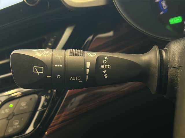 トヨタ Ｃ－ＨＲ G モード ネロ セーフティプラス 岐阜県 2021(令3)年 6.9万km ホワイトパールクリスタルシャイン ワンオーナー/モデリスタエアロ/トヨタセーフティセンス/プリクラッシュセーフティ/レーンキープ/ブラインドスポットモニター/オートマチックハイビーム/レーダークルーズコントロール/ディスプレイオーディオ/全周囲モニター/Bluetooth/ビルトインETC/LEDヘッドライト/フォグライト/前後ドライブレコーダー/電子パーキング