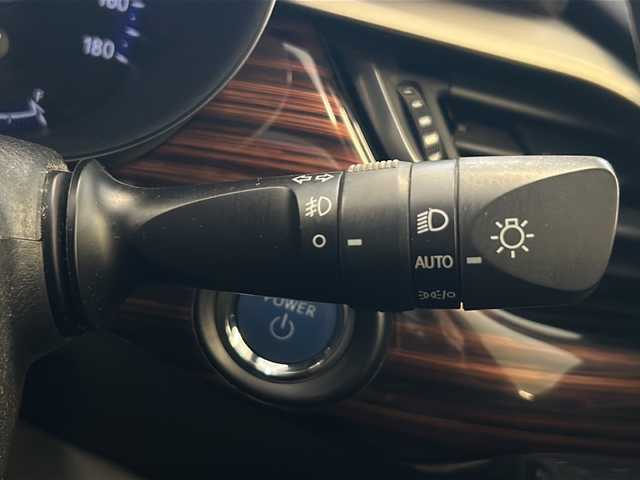 トヨタ Ｃ－ＨＲ G モード ネロ セーフティプラス 岐阜県 2021(令3)年 6.9万km ホワイトパールクリスタルシャイン ワンオーナー/モデリスタエアロ/トヨタセーフティセンス/プリクラッシュセーフティ/レーンキープ/ブラインドスポットモニター/オートマチックハイビーム/レーダークルーズコントロール/ディスプレイオーディオ/全周囲モニター/Bluetooth/ビルトインETC/LEDヘッドライト/フォグライト/前後ドライブレコーダー/電子パーキング