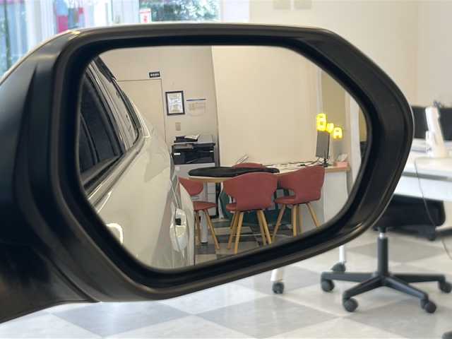 トヨタ Ｃ－ＨＲ G モード ネロ セーフティプラス 岐阜県 2021(令3)年 6.9万km ホワイトパールクリスタルシャイン ワンオーナー/モデリスタエアロ/トヨタセーフティセンス/プリクラッシュセーフティ/レーンキープ/ブラインドスポットモニター/オートマチックハイビーム/レーダークルーズコントロール/ディスプレイオーディオ/全周囲モニター/Bluetooth/ビルトインETC/LEDヘッドライト/フォグライト/前後ドライブレコーダー/電子パーキング