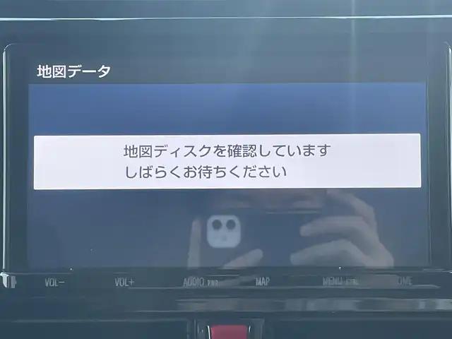 トヨタ タンク カスタムG 愛媛県 2019(令1)年 3.2万km ブラックマイカメタリック/ファイアークォーツレッドメタリック 純正9型ナビ　/AM/FM/CD/DVD/BT/フルセグTV/両側電動スライドドア　/バックカメラ　/クルーズコントロール　/車線逸脱防止装置　/衝突被害軽減装置　/純正ドライブレコーダー　/ETC2.0　/HDMI入力　/LEDヘッドライト　/アイドリングストップ/前後コーナーセンサー/スペアキー/後席サンシェイド/ステアリングリモコン/純正ドアバイザー/シガーソケット/ISOFIX/電格ミラー/現状サマー(純正AW)(165/65/R14)