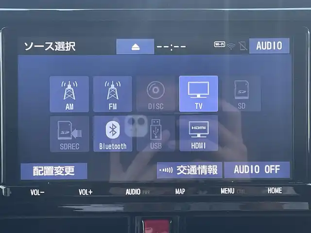 トヨタ タンク カスタムG 愛媛県 2019(令1)年 3.2万km ブラックマイカメタリック/ファイアークォーツレッドメタリック 純正9型ナビ　/AM/FM/CD/DVD/BT/フルセグTV/両側電動スライドドア　/バックカメラ　/クルーズコントロール　/車線逸脱防止装置　/衝突被害軽減装置　/純正ドライブレコーダー　/ETC2.0　/HDMI入力　/LEDヘッドライト　/アイドリングストップ/前後コーナーセンサー/スペアキー/後席サンシェイド/ステアリングリモコン/純正ドアバイザー/シガーソケット/ISOFIX/電格ミラー/現状サマー(純正AW)(165/65/R14)