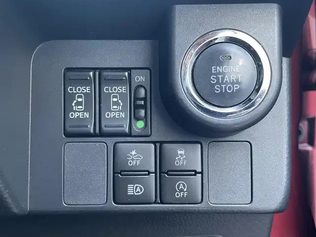 トヨタ タンク カスタムG 愛媛県 2019(令1)年 3.2万km ブラックマイカメタリック/ファイアークォーツレッドメタリック 純正9型ナビ　/AM/FM/CD/DVD/BT/フルセグTV/両側電動スライドドア　/バックカメラ　/クルーズコントロール　/車線逸脱防止装置　/衝突被害軽減装置　/純正ドライブレコーダー　/ETC2.0　/HDMI入力　/LEDヘッドライト　/アイドリングストップ/前後コーナーセンサー/スペアキー/後席サンシェイド/ステアリングリモコン/純正ドアバイザー/シガーソケット/ISOFIX/電格ミラー/現状サマー(純正AW)(165/65/R14)