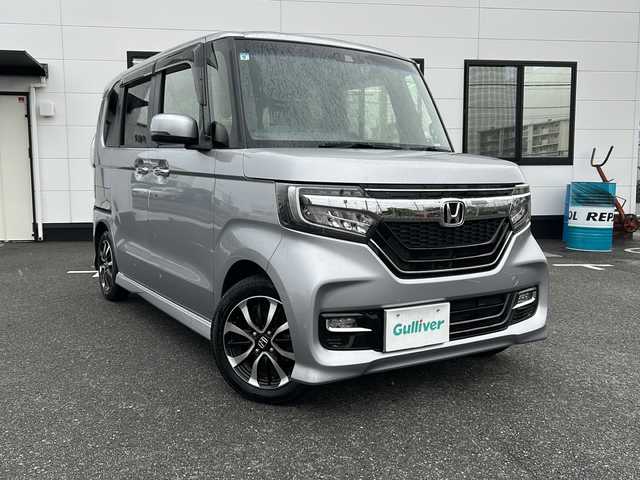 ホンダ Ｎ ＢＯＸ カスタム G EX ホンダセンシング 山口県 2019(令1)年 2.9万km ルナシルバーM 純正ディスプレイオーディオ　【WX-171C】/ワンセグTV/バックカメラ/アイドリングストップ/ビルトインETC/ドライブレコーダー/ホンダセンシング/・レーダークルーズコントロール/・衝突被害軽減システム/・誤発進抑制機能/・後方誤発進抑制機能/・車線維持システム/横滑り防止装置/スマートキー/プッシュスタート/コーナーセンサー/片側パワースライドドア/純正LEDヘッドライト/純正LEDフォグライト/オートライト/純正14インチアルミホイール
