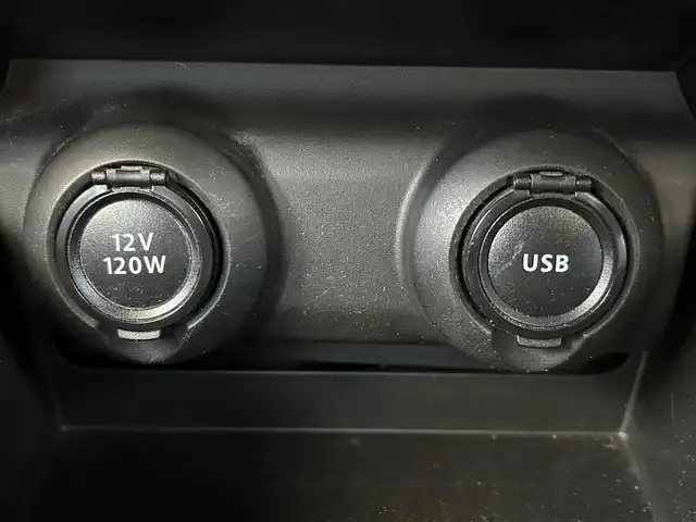 スズキ スイフト RS 群馬県 2020(令2)年 12.8万km プレミアムシルバーメタリック ワンオーナー/純正メモリナビ(KXM-E504W)/(CD/DVD/BT/フルセグTV)/バックカメラ/追従機能付きクルーズコントロール/シートヒーター/ビルトインETC/ステアリングスイッチ/車線逸脱抑制機能/純正フロアマット/スマートキー×２/保証書＆取説