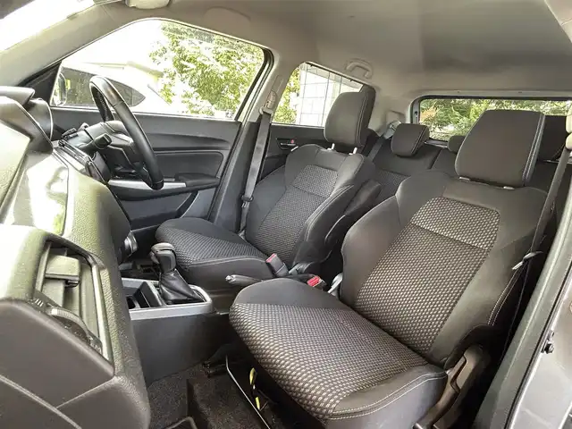 スズキ スイフト RS 群馬県 2020(令2)年 12.8万km プレミアムシルバーメタリック ワンオーナー/純正メモリナビ(KXM-E504W)/(CD/DVD/BT/フルセグTV)/バックカメラ/追従機能付きクルーズコントロール/シートヒーター/ビルトインETC/ステアリングスイッチ/車線逸脱抑制機能/純正フロアマット/スマートキー×２/保証書＆取説