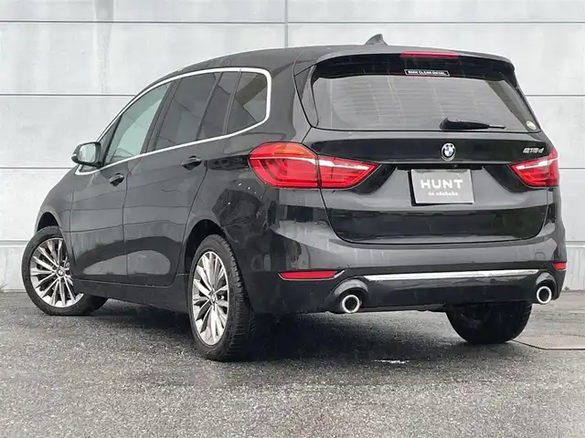 ＢＭＷ ２１８ｄ グランツアラー ラグジュアリー 千葉県 2020(令2)年 7.3万km サファイアブラックP 衝突軽減ブレーキ/純正８インチナビ/バックカメラ/ＥＴＣ/レザーシート/シートヒーター/純正１７インチアルミホイール/レーダークルーズコントロール/ＬＥＤヘッドライト/オートライト