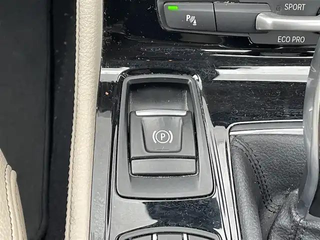 ＢＭＷ ２１８ｄ グランツアラー ラグジュアリー 千葉県 2020(令2)年 7.3万km サファイアブラックP 衝突軽減ブレーキ/純正８インチナビ/バックカメラ/ＥＴＣ/レザーシート/シートヒーター/純正１７インチアルミホイール/レーダークルーズコントロール/ＬＥＤヘッドライト/オートライト