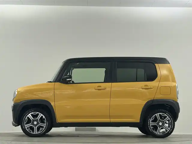マツダ フレア クロスオーバー XS 鹿児島県 2016(平28)年 8.5万km アクティブイエロー/ブラック2トーン クラリオンナビ　ＴＶ　ＣＤ　Ｂｌｕｅｔｏｏｔｈ　シートヒーター　ＨＩＤヘッドライト　レーンディパーチャーアラート　オートライト　ステアリングリモコン　スマートキー　プッシュスタート　ＥＴＣ