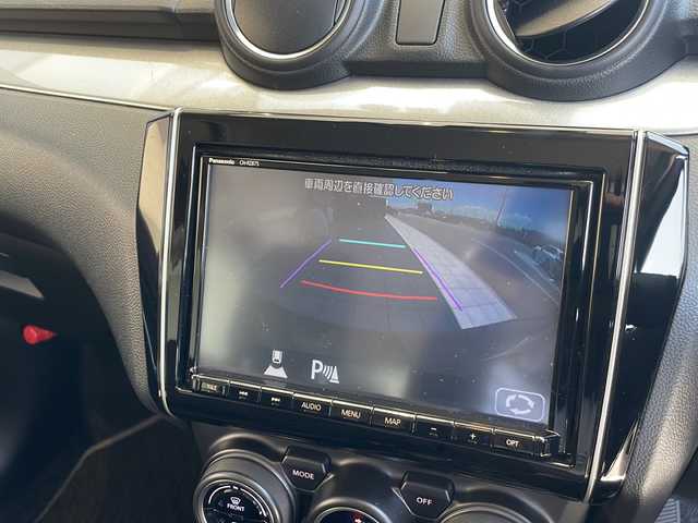 スズキ スイフト HYBRID MG 愛知県 2022(令4)年 2.6万km フレイムオレンジパールメタリック/ブラック2トーンルーフ 衝突軽減システム/SD８型ナビ/レーダークルーズコントロール/シートヒーター/フルセグ/CD/Bluetooth/バックカメラ/コーナーセンサー/純正アルミホイール/LEDヘッドライト/オートマチックハイビーム/ドライブレコーダー/ETC/ステアリングスイッチ/スマートキー/プッシュスタート