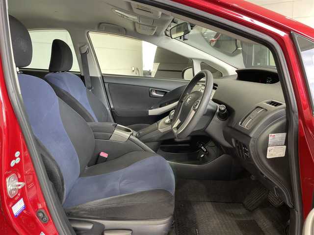 トヨタ プリウス S 沖縄県 2012(平24)年 7.8万km レッドマイカメタリック (株)IDOMが運営する【じしゃロンコザ店】の自社ローン専用車両になりますこちらは現金またはオートローンご利用時の価格です。自社ローンご希望の方は別途その旨お申付け下さい/・純正ナビ/・Bluetooth接続/・TV/・DVD再生/・バックカメラ/・ETC/・ドライブレコーダー/・スマートキー/・プッシュスタート/・純正アルミホイール/・純正フロアマット/・オートライト