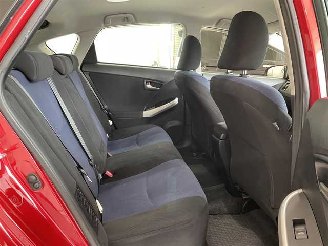 トヨタ プリウス S 沖縄県 2012(平24)年 7.8万km レッドマイカメタリック (株)IDOMが運営する【じしゃロンコザ店】の自社ローン専用車両になりますこちらは現金またはオートローンご利用時の価格です。自社ローンご希望の方は別途その旨お申付け下さい/・純正ナビ/・Bluetooth接続/・TV/・DVD再生/・バックカメラ/・ETC/・ドライブレコーダー/・スマートキー/・プッシュスタート/・純正アルミホイール/・純正フロアマット/・オートライト