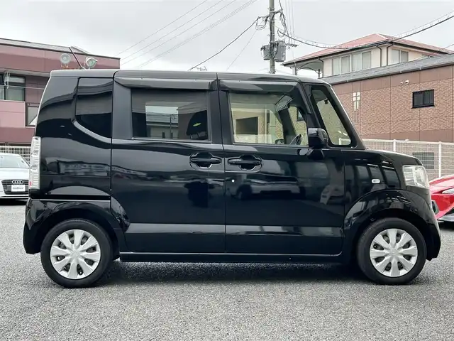 ホンダ Ｎ ＢＯＸ G 福岡県 2016(平28)年 4.3万km スマートブラック ワンオーナー/社外メモリーナビ KENWOOD【MDV-D303】/(AM/FM/Bluetooth/CD/SD/ワンセグTV】/ETC/前後ドライブレコーダー一体型デジタルインナーミラーCOMTEC【ZDR038】/横滑り防止機能/電格ミラー/プッシュスタート/フロアマット/ドアバイザー/取扱説明書/保証書/ナビ取扱説明書/スペアキー×１