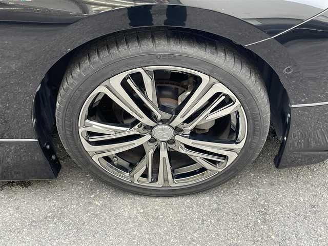 トヨタ プリウス ＰＨＶ S セーフティプラス 静岡県 2018(平30)年 5.9万km アティチュードブラックマイカ ワンオーナー/モデリスタエアロ/純正9インチナビ/フルセグTV/DVD/CD/SD/MSV/BT/バックカメラ/黒革調シートカバー/プリクラッシュセーフティ/レーンキープアシスト/オートハイビーム/レーダークルーズコントロール/クリアランスソナー/前後ドライブレコーダー/ステアリングスイッチ/ステアリングヒーター/前席シートヒーター /社外18インチAW/LEDヘッドライト/LEDフォグライト/ビルトインETC/スマートキー×2/充電ケーブル有り/保証書/R5点検記録簿有