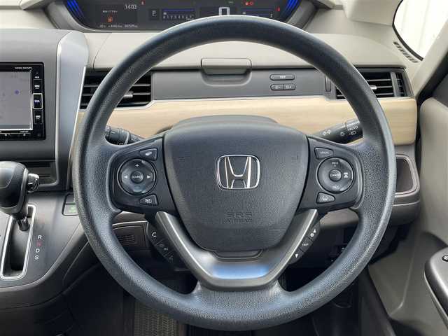 ホンダ フリード G ホンダセンシング 福岡県 2019(平31)年 4.8万km ブルーホライゾンM 純正ナビ（ＶＸＭ－１９４ＶＦｉ）/フルセグTV/CD/DVD/BT/SD/バックカメラ/両側パワースライドドア/衝突軽減/レーンアシスト/レーダークルーズコントロール/ＬＥＤヘッドライト/アイドリングストップ/ビルトインETC/スマートキー/プッシュスタート