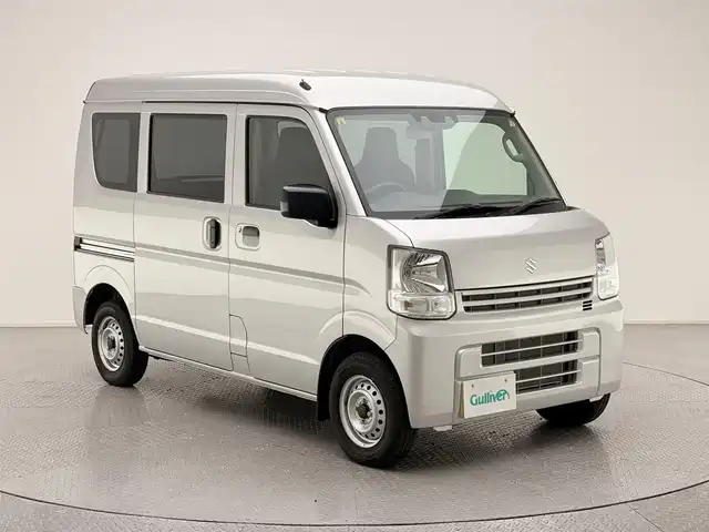スズキ エブリイ PA 兵庫県 2023(令5)年 0.7万km シルキーシルバーメタリック 両側スライドドア/純正ラバーマット/純正オーディオ/クリアランスソナー/ヘッドライトレベライザー/スズキセーフティサポート/オートライト/オートマチックハイビーム/リアスモークガラス/集中ドアロック/レーンキープアシスト