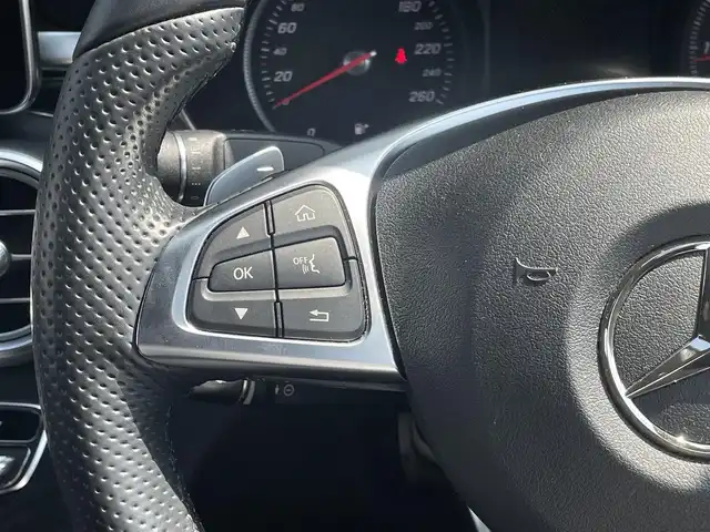 メルセデス・ベンツ Ｃ２００ アバンギャルド AMGライン 千葉県 2017(平29)年 3.8万km ダイヤモンドホワイト レザーエクスクルーシブパッケージ/エアバランスパッケージ/ヘッドアップディスプレイ/ブラックレザーシート/パワーシート/シートヒーター/パワートランク/純正HDDナビ/バックカメラ/地デジ/純正18インチAW/LEDライト/電動チルトステアリング/レーダーセーフティパッケージ