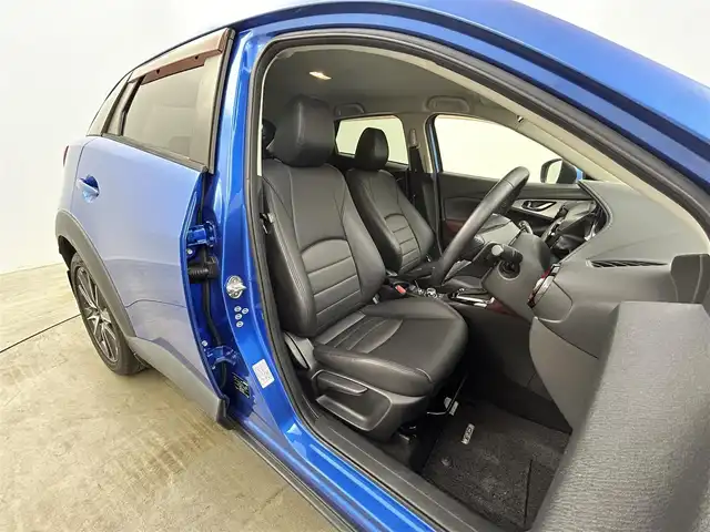 マツダ ＣＸ－３ XD ツーリング 岡山県 2015(平27)年 3.4万km ダイナミックブルーマイカ 純正ナビ/Bluetooth/地デジTV/DVD再生/CD/バックカメラ/衝突被害軽減ブレーキ/クルーズコントロール/LEDヘッドライト/合皮シート/ETC/ヘッドアップディスプレイ/ブラインドスポットモニター/プッシュスタート /スマートキー/純正18インチアルミホイール/純正フロアマット/オートライト /ターボ