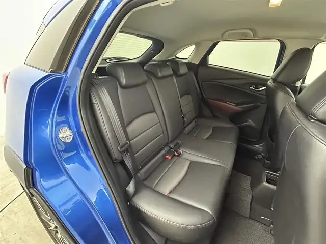 マツダ ＣＸ－３ XD ツーリング 岡山県 2015(平27)年 3.4万km ダイナミックブルーマイカ 純正ナビ/Bluetooth/地デジTV/DVD再生/CD/バックカメラ/衝突被害軽減ブレーキ/クルーズコントロール/LEDヘッドライト/合皮シート/ETC/ヘッドアップディスプレイ/ブラインドスポットモニター/プッシュスタート /スマートキー/純正18インチアルミホイール/純正フロアマット/オートライト /ターボ