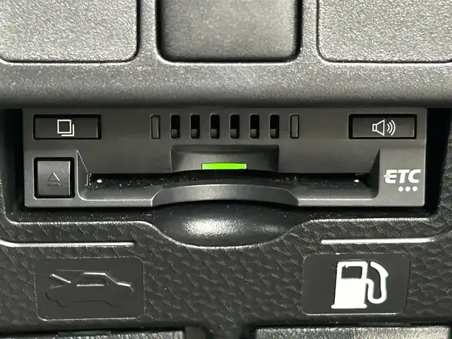 トヨタ ルーミー X 千葉県 2021(令3)年 1.2万km パールホワイトⅢ 禁煙車/トヨタセーフティセンス/片側電動ドア/純正メモリナビ/・型番：NSCN-W68/・CD/AUX/Bluetooth/ワンセグTV/・バックカメラ/純正フロアマット/純正ドアバイザー/純正ホイールキャップ/オートライト/・オートマチックハイビーム/・ハロゲンヘッドライト/・ヘッドライトレベライザー