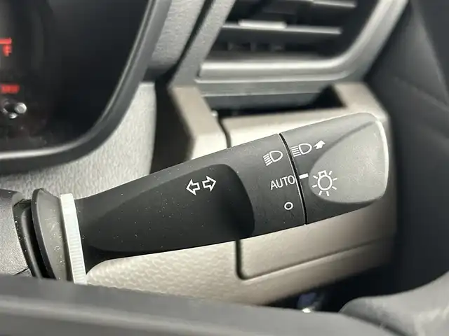 トヨタ ルーミー X 千葉県 2021(令3)年 1.2万km パールホワイトⅢ 禁煙車/トヨタセーフティセンス/片側電動ドア/純正メモリナビ/・型番：NSCN-W68/・CD/AUX/Bluetooth/ワンセグTV/・バックカメラ/純正フロアマット/純正ドアバイザー/純正ホイールキャップ/オートライト/・オートマチックハイビーム/・ハロゲンヘッドライト/・ヘッドライトレベライザー