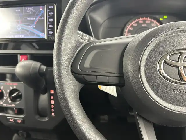 トヨタ ルーミー X 千葉県 2021(令3)年 1.2万km パールホワイトⅢ 禁煙車/トヨタセーフティセンス/片側電動ドア/純正メモリナビ/・型番：NSCN-W68/・CD/AUX/Bluetooth/ワンセグTV/・バックカメラ/純正フロアマット/純正ドアバイザー/純正ホイールキャップ/オートライト/・オートマチックハイビーム/・ハロゲンヘッドライト/・ヘッドライトレベライザー