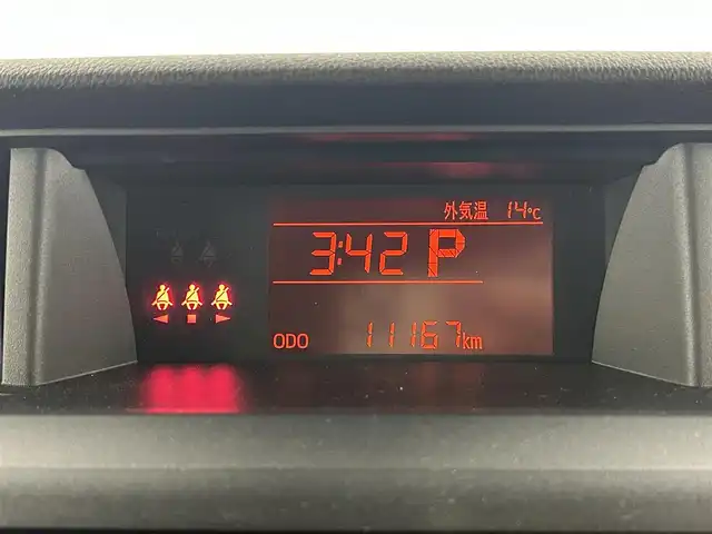 トヨタ ルーミー X 千葉県 2021(令3)年 1.2万km パールホワイトⅢ 禁煙車/トヨタセーフティセンス/片側電動ドア/純正メモリナビ/・型番：NSCN-W68/・CD/AUX/Bluetooth/ワンセグTV/・バックカメラ/純正フロアマット/純正ドアバイザー/純正ホイールキャップ/オートライト/・オートマチックハイビーム/・ハロゲンヘッドライト/・ヘッドライトレベライザー