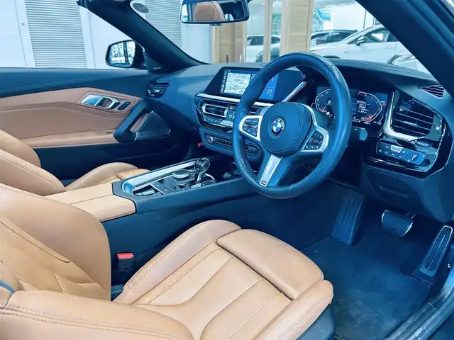 ＢＭＷ Ｚ４ sDrive20i Mスポーツ 大阪府 2020(令2)年 2.8万km サファイアブラックP インテリジェントセーフティ/茶革/メモリ付きパワーシート/シートヒーター/純正ナビ/バックカメラ/ワイヤレス充電/ハーマンカードン/純正19インチAW/LEDヘッドライト/ACC/ブラインドスポット/パドルシフト/電動ソフトトップ