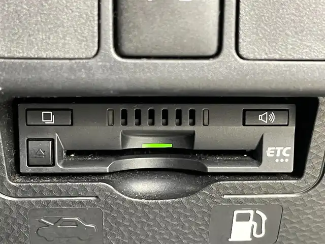 トヨタ ルーミー カスタムG－T 埼玉県 2021(令3)年 3.6万km パールホワイトⅢ 純正９型ナビ　両側パワースライド　全方位カメラ　シートヒーター　ビルトインＥＴＣ２．０　前後ドライブレコーダー　フルセグＴＶ　レーダークルーズコントロール　スマートアシスト　スマートキー