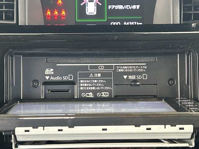 トヨタ ルーミー カスタムG 鹿児島県 2020(令2)年 6.5万km ブラックマイカメタリック 純正SDナビ/フルセグテレビ/両側パワースライドドア/純正14インチアルミホイール/ビルトインETC/コーナーセンサー/バックカメラ/スペアキー/純正フロアマット/クルーズコントロール/アイドリングストップ/LEDヘッドライト