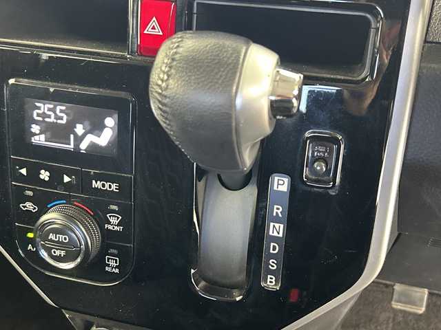 トヨタ ルーミー カスタムG 鹿児島県 2020(令2)年 6.5万km ブラックマイカメタリック 純正SDナビ/フルセグテレビ/両側パワースライドドア/純正14インチアルミホイール/ビルトインETC/コーナーセンサー/バックカメラ/スペアキー/純正フロアマット/クルーズコントロール/アイドリングストップ/LEDヘッドライト