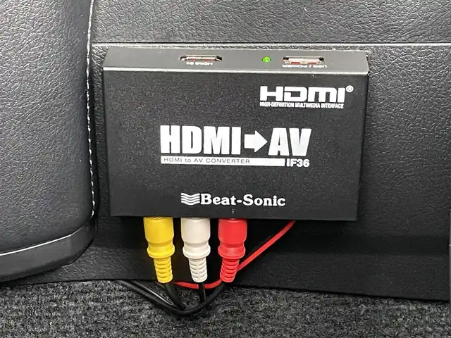 トヨタ ランドクルーザー プラド TX Lパッケージ マットブラED 福岡県 2023(令5)年 3.3万km ブラック ワンオーナー/7人乗り/4WD/純正9インチコネクテッドナビ/　(AM/FM/Bluetooth/Miracast/フルセグTV)/パノラミックビューモニター/バック/サイド/フロントモニター/トヨタセーフティーセンス/・プリクラッシュセーフティ/・レーンディパーチャーアラート/・ロードサインアシスト/・レーダークルーズコントロール/・先行車発進告知/ブラインドスポットモニター/クリアランスソナー/オートマチックハイビーム/横滑り防止/センターデフロック/ダウンヒルアシストコントロール/セカンドスタートモード/ヒーターアイドルアップ/排出ガス浄化/ヘッドランプクリーナー/ラウンジ照明調光/RAYS20インチアルミホイール/黒ルーフレール/黒レザーシート/コムテック前方ドライブレコーダー【HDR002】/ビルトインETC2.0/革巻きステアリング/ステアリングスイッチ/パワーシート(D/N)/シートヒーター/ベンチレーター(D/N)/社外インパネカバー/純正センターコンソールカバー/USBポート/アクセサリーソケット/スペアキー×1/ISOFIX/保証書/取扱説明書/ナビ取扱説明書