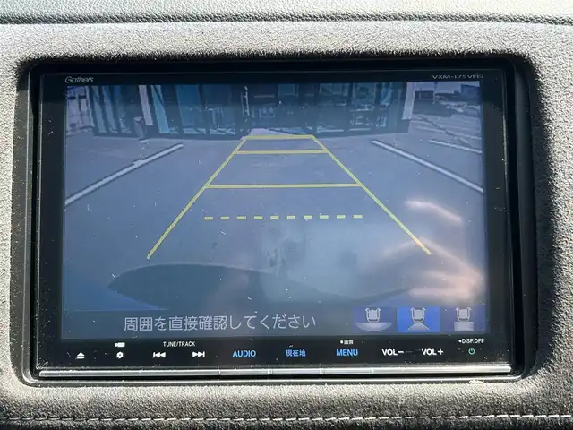 車両画像11