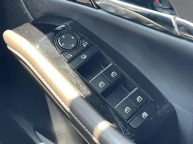 マツダ ＣＸ－３０ XD Lパッケージ 千葉県 2022(令4)年 3万km ソウルレッドクリスタルM ワンオーナー/i-ACTIVSENSE/・スマートブレーキサポート/・レーンキープアシスト/・ブラインドスポットモニタリング/・側方接近車両検知/・車線逸脱警報システム/・オートハイビーム/8.8インチマツダコネクト/CD DVD BT HDMI フルセグ/全方位カメラ/パワーバックドア/レーダークルーズコントロール/LEDオートライト/レザーシート/メモリ付きパワーシート/前席シートヒーター/ステアリングヒーター/純正18インチアルミホイール/ヘッドアップディスプレイ/プッシュスタート/スマートキー/ETC