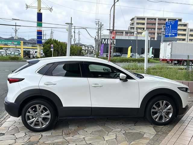マツダ ＣＸ－３０ 20S プロアクティブツーリングセレ 静岡県 2020(令2)年 2.7万km スノーフレイクホワイトパールマイカ 【主要装備】/純正ナビ　/アラウンドビューモニター　/パワーバックドア　/ＥＴＣ　/ステアリングスイッチ　/プッシュスタート　/スマートキー　/クルーズコントロール　/シートヒーター　/コーナーセンサー　/ハンドルヒーター　/ドラレコ