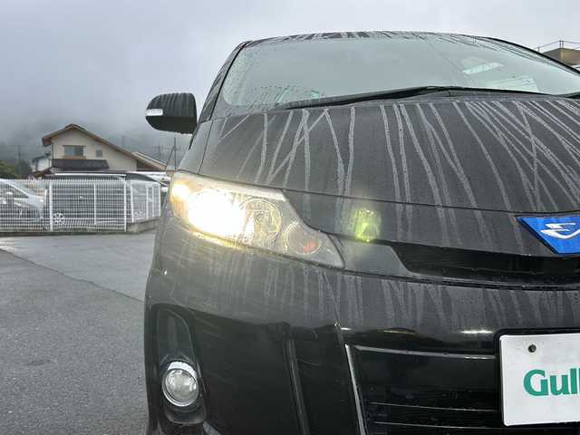 トヨタ エスティマ ハイブリッド アエラス プレミアムエディション 山梨県 2013(平25)年 19.7万km ブラック 4WD/純正HDDナビ/バック、フロントカメラ/ワンセグTV/BT/CD/DVD/USB/ETC/両側パワースライドドア/運転席パワーシート/純正フロアマット/社外17インチアルミホイール/スマートキー/スペアキー1本/クルーズコントロール/ハーフレザーシート