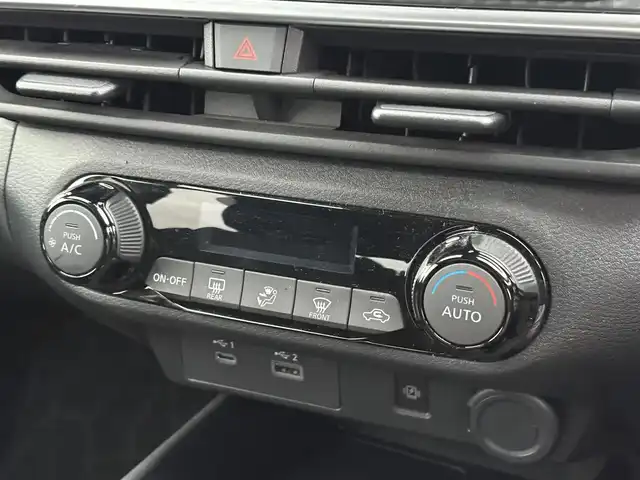 日産 ノート X 大分県 2021(令3)年 2.9万km オーロラフレアブルーパール ・純正ナビ(HDMI/BT/USB/CarPlay)/・アラウンドビューモニター/・フルセグテレビ/・エマージェンシーブレーキ/・プロパイロット/・コーナーセンサー/・ETC2.0/・ドライブレコーダー/・オートハイビーム/・ブレーキホールド/・デジタルインナーミラー/・スマートキー/・プッシュスタートボタン