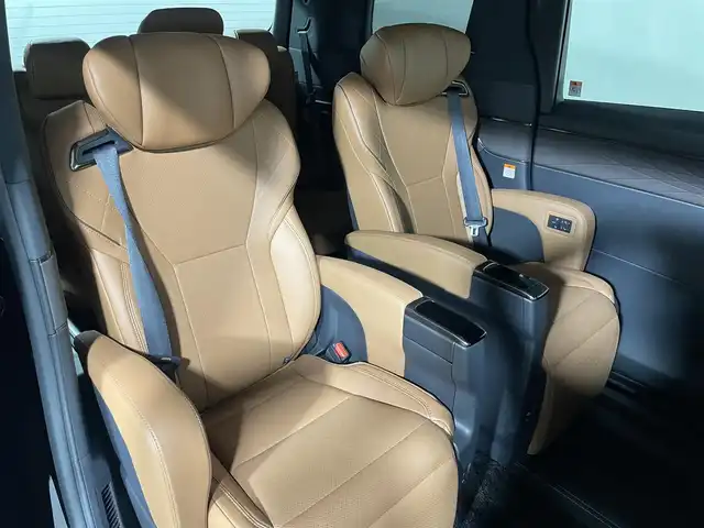 トヨタ ヴェルファイア ハイブリット Z プレミア 大阪府 2024(令6)年 0.2万km ブラック トヨタチームメイト アドバンスドパーク 左右独立ムーンルーフ 茶革シート 14incナビTV 360カメラ 後席モニター ヘッドアップD デジタルインナーミラー パワーシート/ヒーター/エアコン レーダーC 衝突軽減B BSM