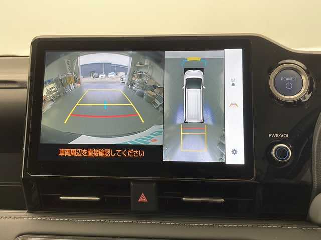 トヨタ ノア ハイブリッド Z 長野県 2022(令4)年 6.6万km アティチュードブラックマイカ 4WD/ナビ機能付純正ディスプレイオーディオ/両側パワースライドドア/トヨタセーフティセンス/追従型クルーズコントロール/ドライブレコーダー/全方位カメラ/バックカメラ/フルセグTV/Bluetooth/CD/DVD/ビルトインETC2.0/電動リアゲート/シートヒーター（運転席、助手席）/2列目シートヒーター/ステアリングヒーター/オートライト/LEDへッドライト/オートマチックハイビーム/純正フロアマット/純正アルミホイール