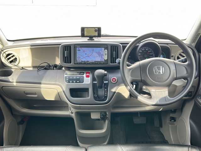 ホンダ Ｎ ＯＮＥ スタンダード ツアラー 埼玉県 2013(平25)年 13.4万km ミラノレッド 純正ナビ/CD/FM/AM/SD/AUX/ETC　/前後ドラレコ　/ワンオーナー　/皮シートカバー　/純正フロア　/TRC　/Pミラー　/プッシュスタート　/レーダー探知機/社外スタッドレス4本