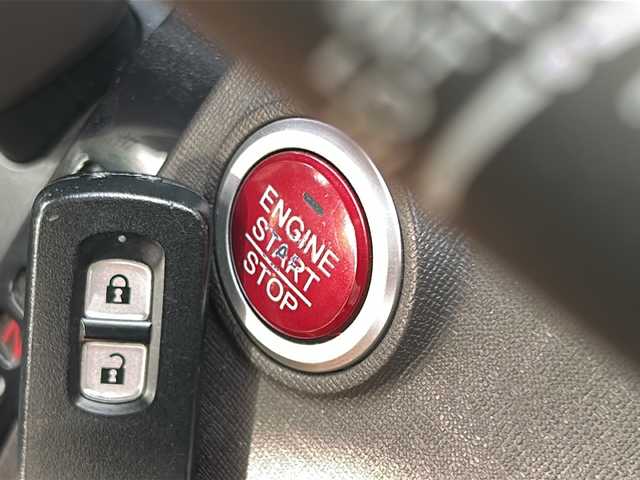 ホンダ Ｎ ＯＮＥ スタンダード ツアラー 埼玉県 2013(平25)年 13.4万km ミラノレッド 純正ナビ/CD/FM/AM/SD/AUX/ETC　/前後ドラレコ　/ワンオーナー　/皮シートカバー　/純正フロア　/TRC　/Pミラー　/プッシュスタート　/レーダー探知機/社外スタッドレス4本