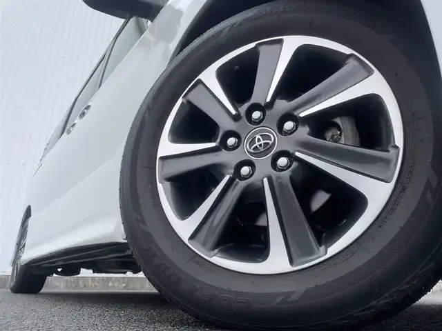 トヨタ ヴォクシー ZS 煌 福岡県 2018(平30)年 5.7万km ホワイトパールクリスタルシャイン トヨタセーフティセンス/両側パワースライドドア/クルーズコントロール/横滑り防止装置/ＬＥＤオートライト/オートハイビーム/フォグランプ/ビルトインＥＴＣ/純正アルミ/スマートキー/プッシュスタート