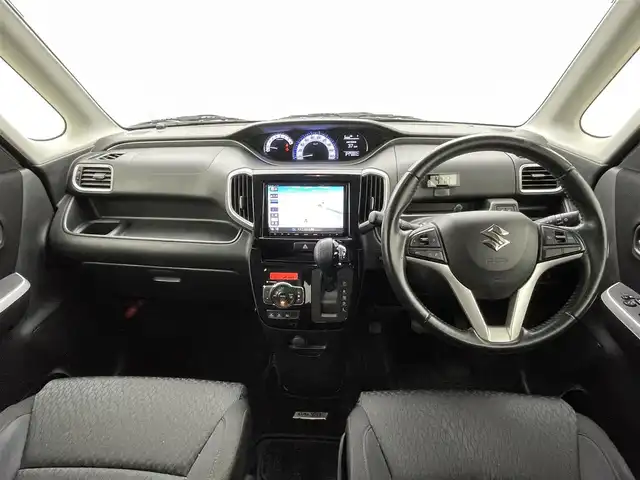 スズキ ソリオ バンディット HV MV Dカメラ ブレーキS 熊本県 2016(平28)年 6.4万km ピュアホワイトP ワンオーナー/純正8インチナビCN-RZ82/(CD/DVD/BT/フルセグ/USB)/バックカメラ/衝突軽減ブレーキ/レーンキープアシスト/両側パワースライドドア/運転席シートヒーター/クルーズコントロール/ビルトインETC/アイドリングストップ/横滑り防止/オートライト/フォグランプ/LEDヘッドライト/スマートキー/プッシュスタート/スペアキー1本/保証書